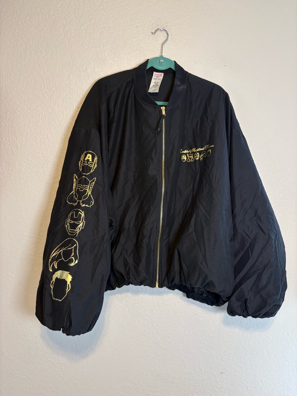Marvel Disney Store
Avengers Bomber Jacket
Black Gold Earths Mightiest Heroes